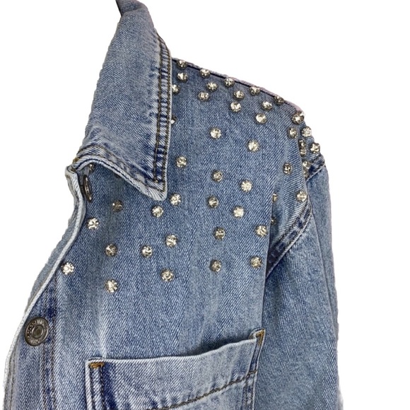 Forever 21 Womens Jacket Light Denim Crop Bling Rhinestones Pocket Raw Hem L New - Picture 3 of 5